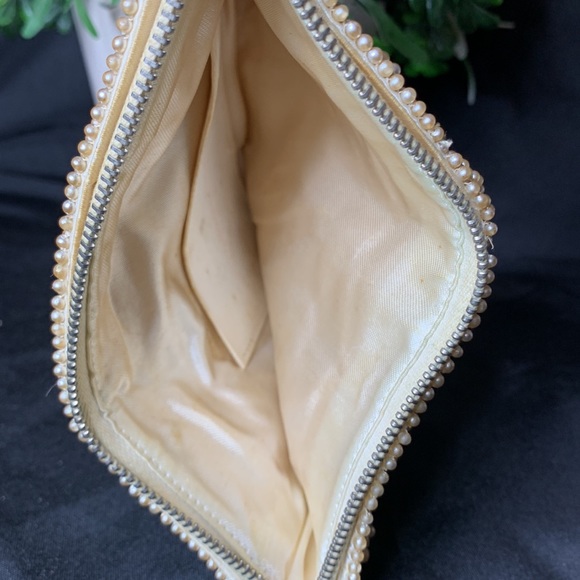 Beautiful VGC hand made Vintage Seed Bead clutch purse / evening purse - Picture 6 of 13